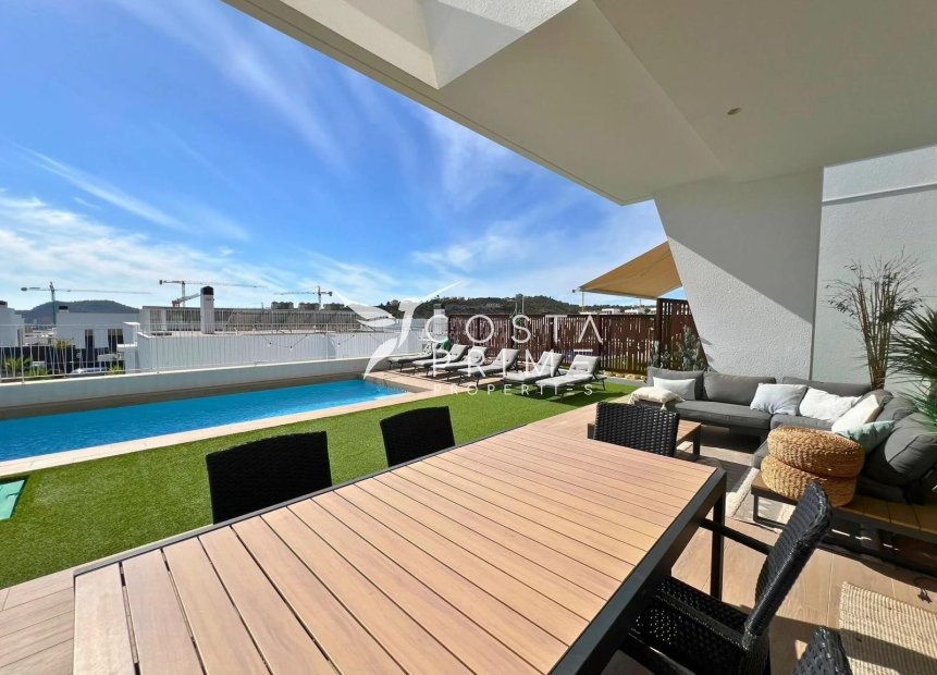 Újraértékesítés - Villa  - Finestrat