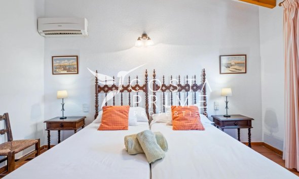 Reventa - Chalet / Villa - Altea