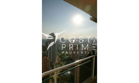 Resale - Apartment / Flat - Benidorm