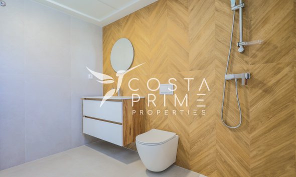 Nowy budynek - Szalet - Orihuela