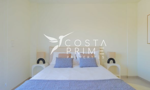 Nowy budynek - Szalet - Orihuela