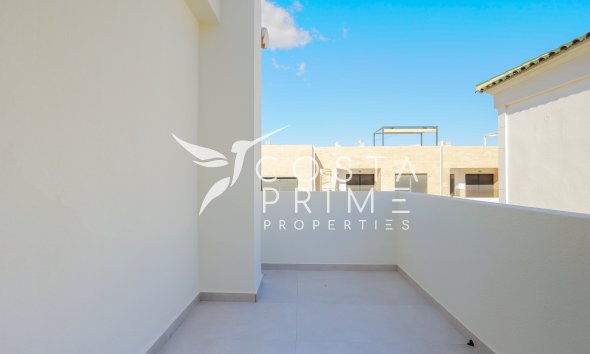 Nowy budynek - Szalet - Orihuela