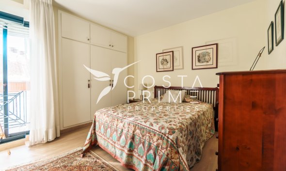 Resale - Townhouse / Semi - Altea