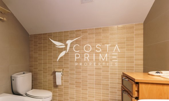 Resale - Townhouse / Semi - Altea