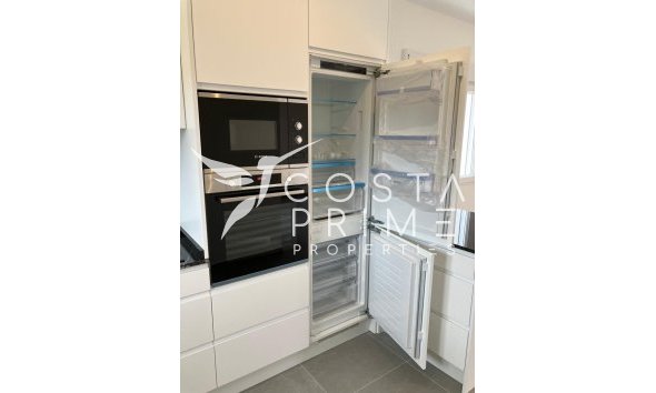 Nowy budynek - Szalet - La Romana