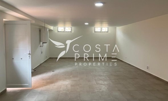 Nowy budynek - Szalet - La Romana