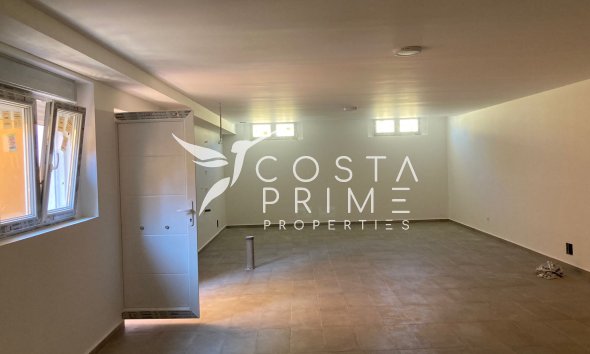 Nowy budynek - Szalet - La Romana