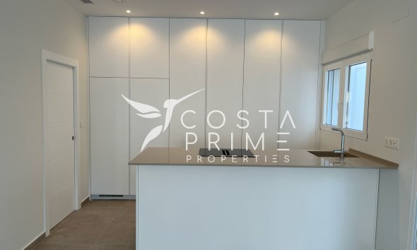 Nowy budynek - Szalet - La Romana