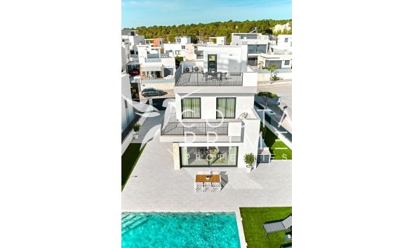 Obra nueva - Chalet / Villa - San Miguel de Salinas