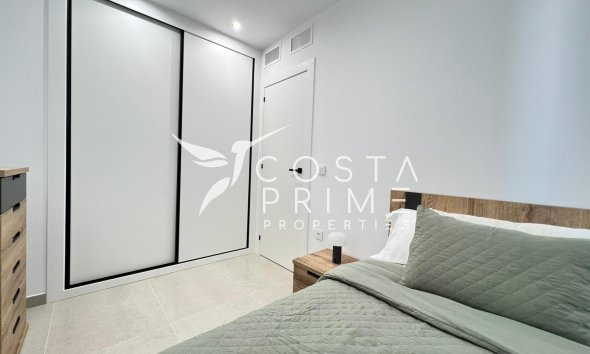 Nowy budynek - Szalet - Benferri