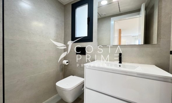 Nowy budynek - Szalet - Benferri