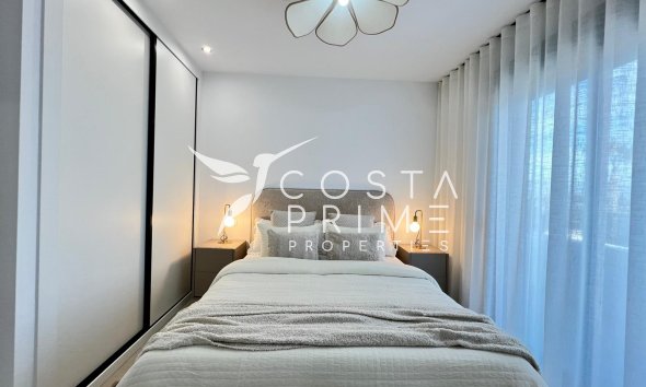 Nowy budynek - Szalet - Benferri