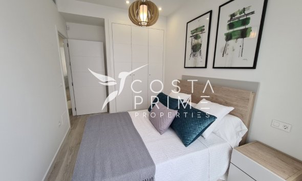 Nowy budynek - Szalet - Avileses