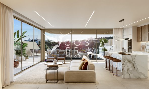 Nowy budynek - Szalet - Marbella