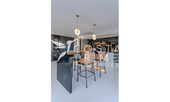 Obra nueva - Chalet / Villa - Mijas