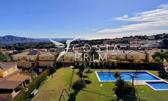 Resale - Townhouse / Semi - La Nucía