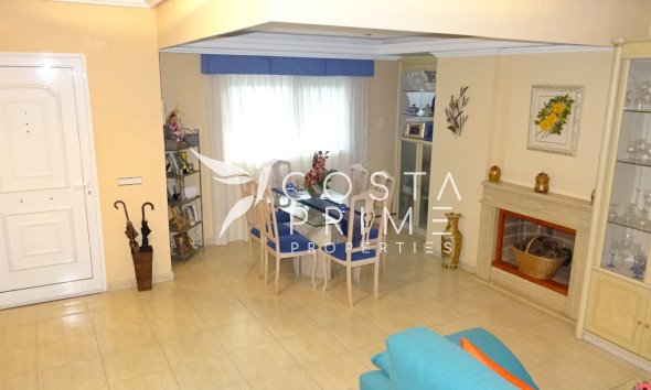 Resale - Villa  - La Nucía