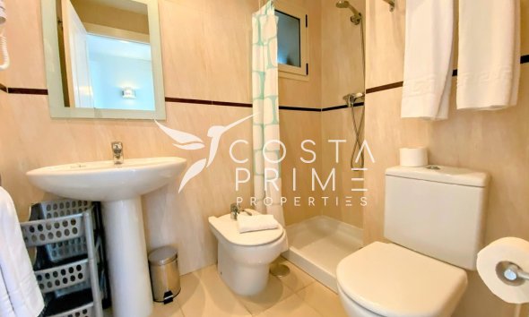 Resale - Apartment / Flat - Benidorm