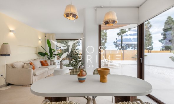 Nowy budynek - Szalet - Los Alcazares