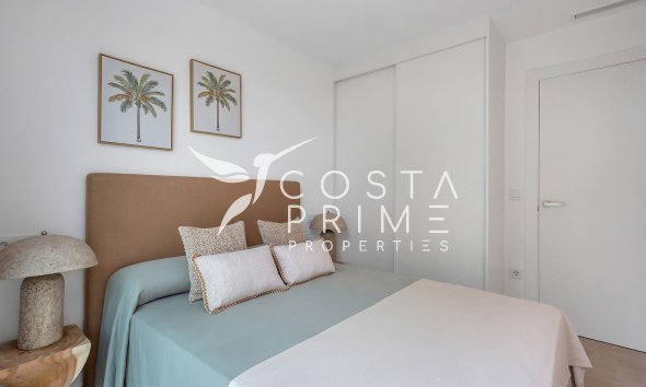 Nowy budynek - Szalet - Los Alcazares