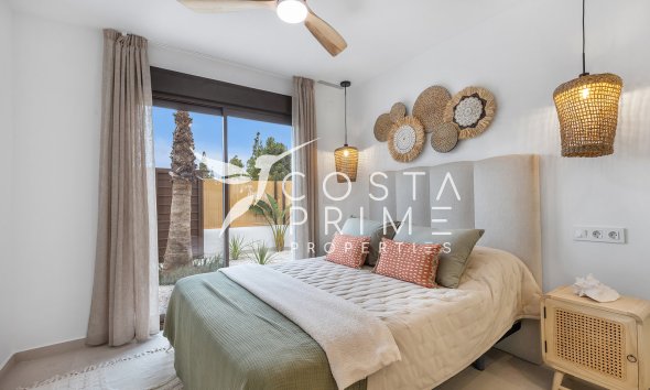 Nowy budynek - Szalet - Los Alcazares