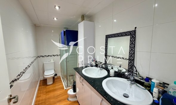 Resale - Apartment / Flat - La Nucía