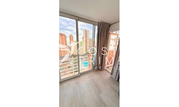 Resale - Apartment / Flat - Benidorm