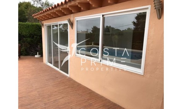 Odsprzedaż - Szalet - Albir