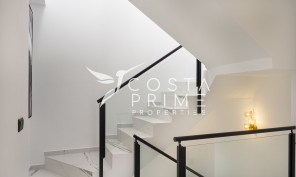 Nowy budynek - Szalet - San Pedro del Pinatar