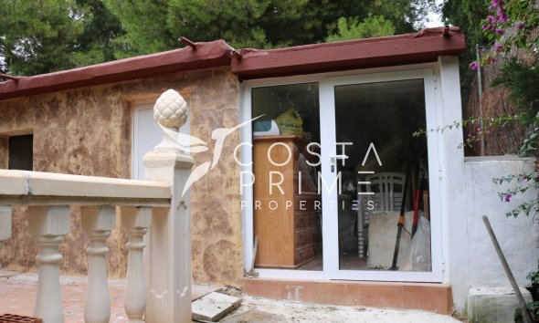 Resale - Villa  - San Vicente del Raspeig