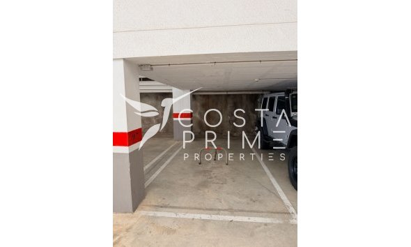 Resale - Apartment / Flat - Benidorm