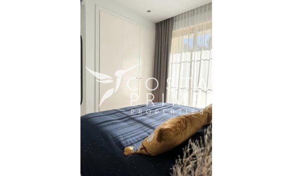 Resale - Apartment / Flat - Finestrat