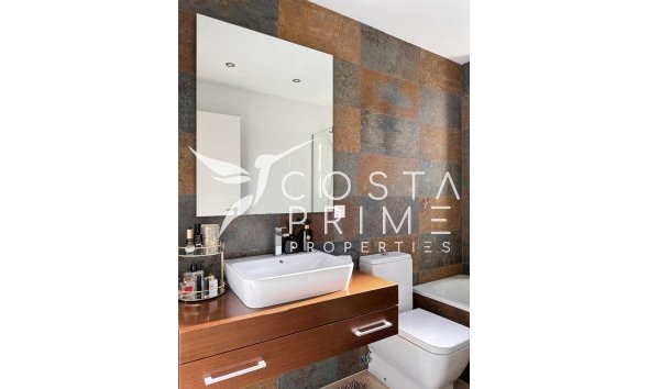 Resale - Apartment / Flat - Finestrat