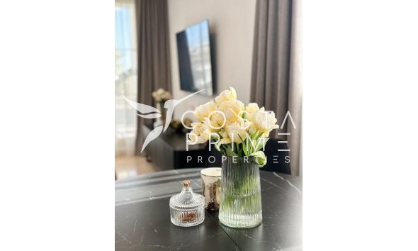 Resale - Apartment / Flat - Finestrat