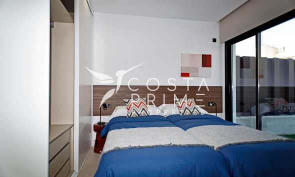 Nowy budynek - Szalet - Molina De Segura