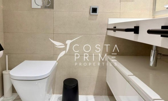 Resale - Apartment / Flat - Benidorm