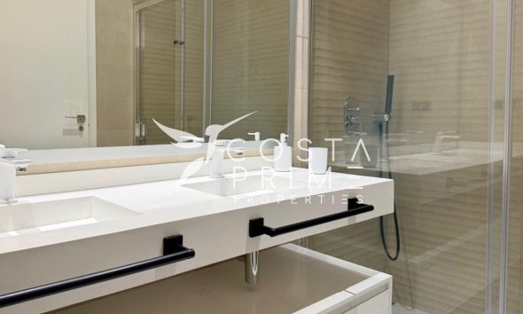 Resale - Apartment / Flat - Benidorm