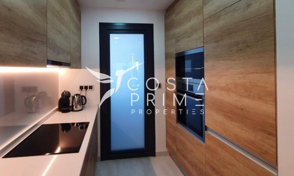 Resale - Apartment / Flat - Benidorm