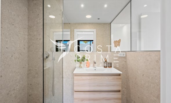 Obra nueva - Chalet / Villa - Los Alcazares