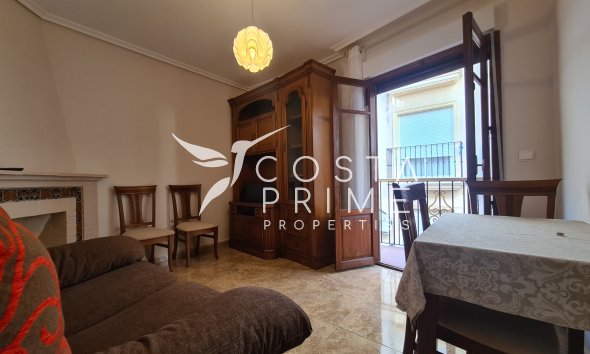 Reventa - Apartamento / Piso - Benidorm