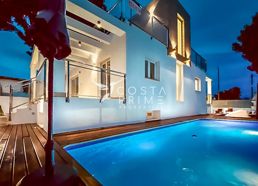 Újraértékesítés - Villa  - La Nucía