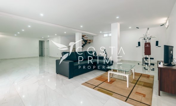 Újraértékesítés - Villa  - La Nucía