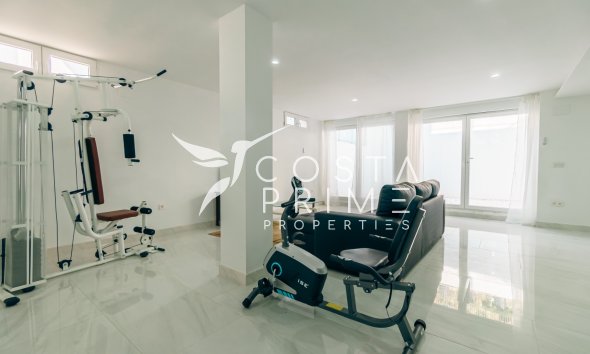 Újraértékesítés - Villa  - La Nucía