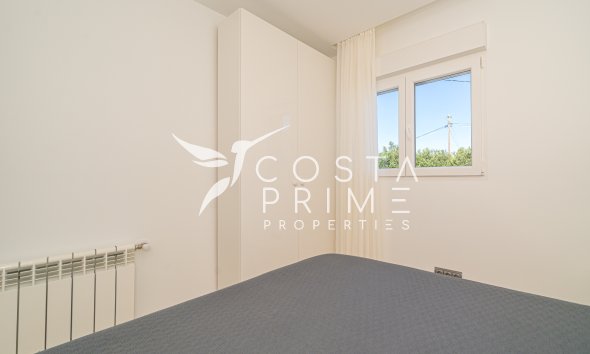 Újraértékesítés - Villa  - Albir