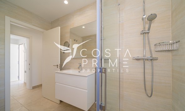 Újraértékesítés - Villa  - Albir