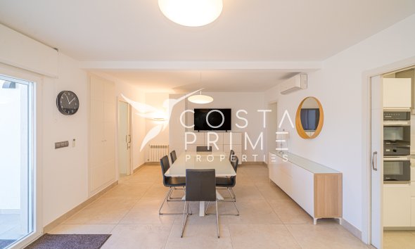 Újraértékesítés - Villa  - Albir