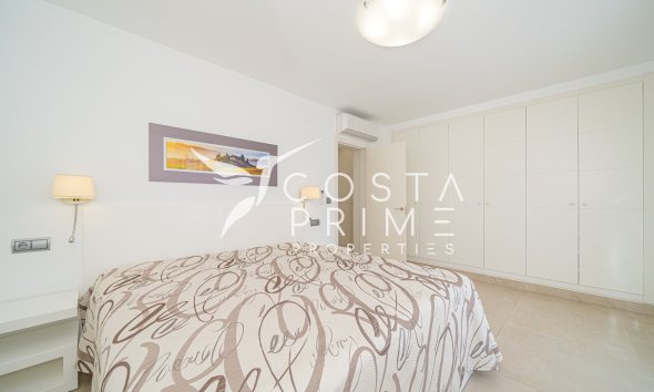 Újraértékesítés - Villa  - Albir