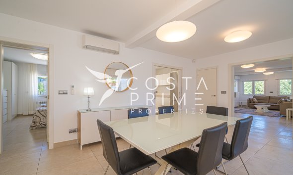 Újraértékesítés - Villa  - Albir