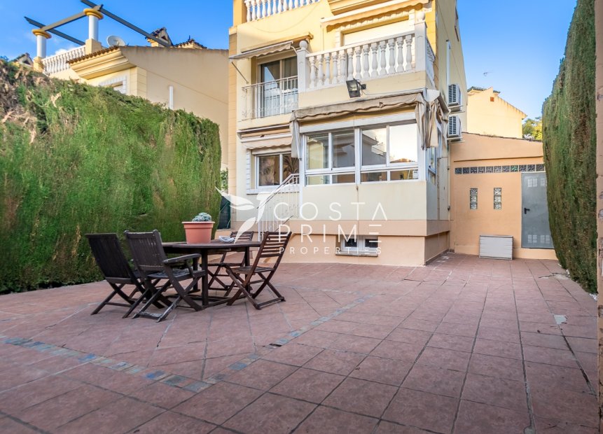 Resale - Villa  - La Nucía