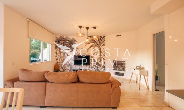 Resale - Villa  - La Nucía